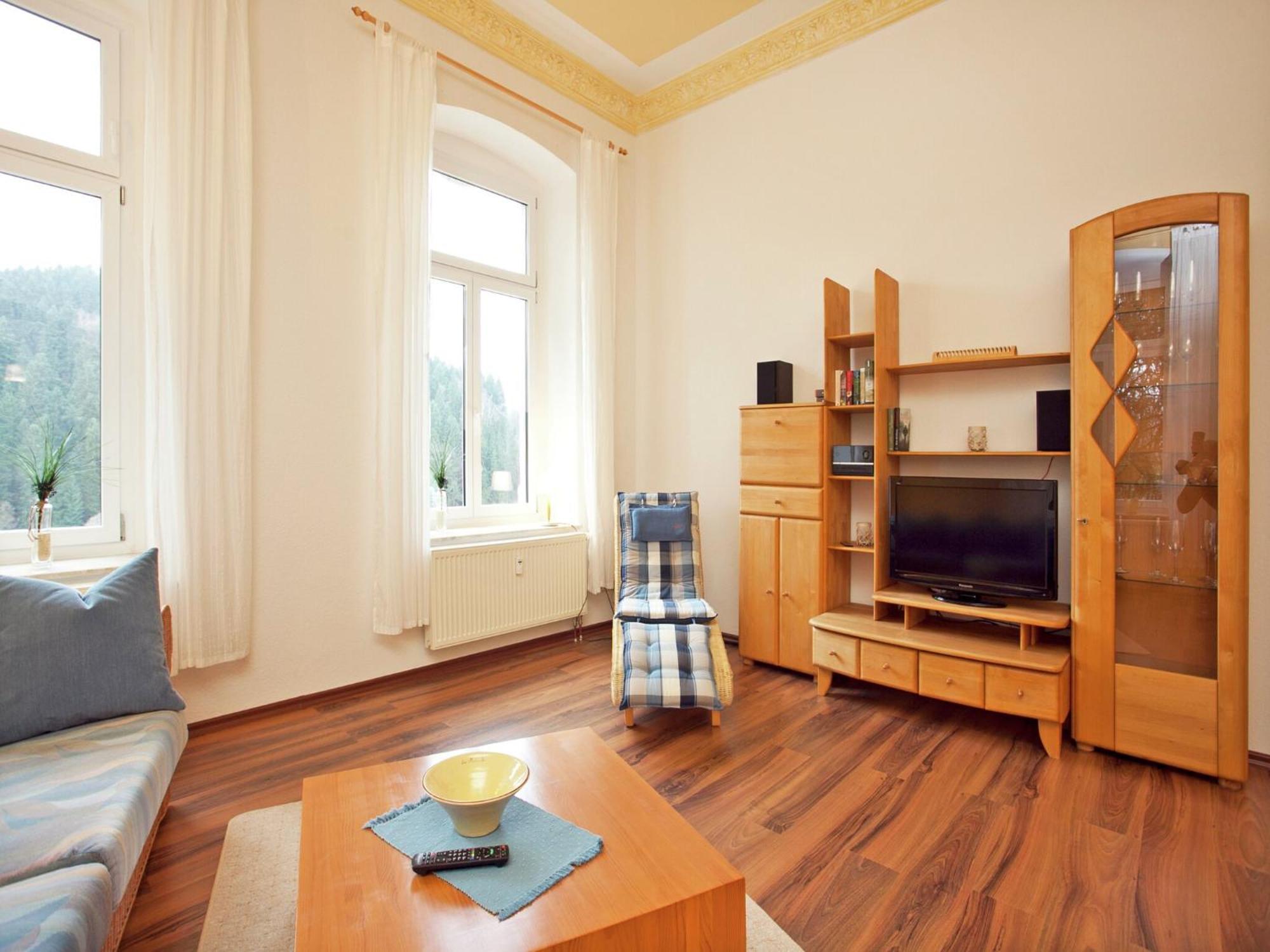 Alluring Villa In Grunhainichen Borstendorf With Garden Leubsdorf Exterior photo