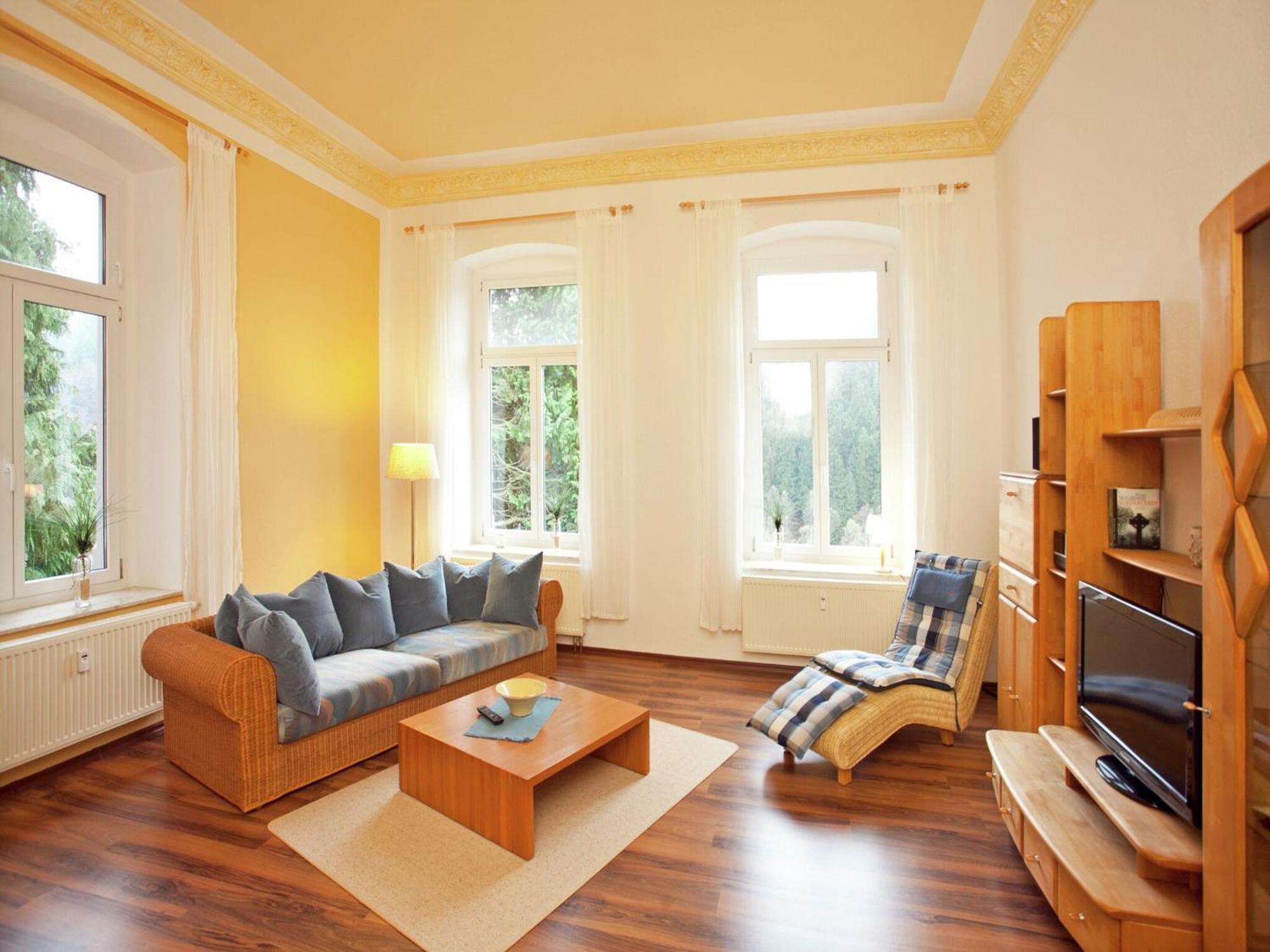Alluring Villa In Grunhainichen Borstendorf With Garden Leubsdorf Exterior photo