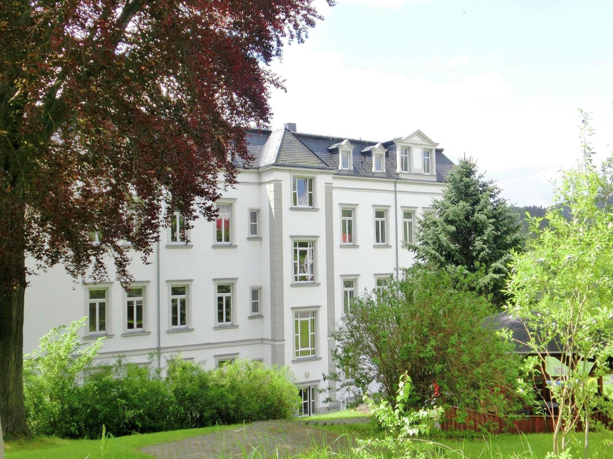 Alluring Villa In Grunhainichen Borstendorf With Garden Leubsdorf Exterior photo